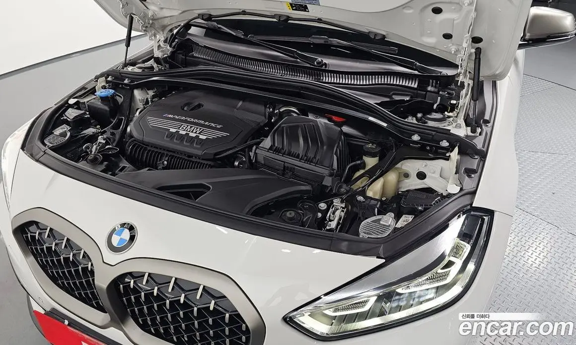 BMW 1 серия 2023 2.0 автомат (гидро), фото 6 BMW 1 серия 2023 2.0 автомат (гидро), фото 6
