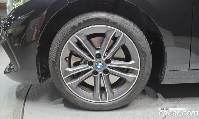 BMW 1 серия 2024 2.0 автомат (гидро), миниатюра 5