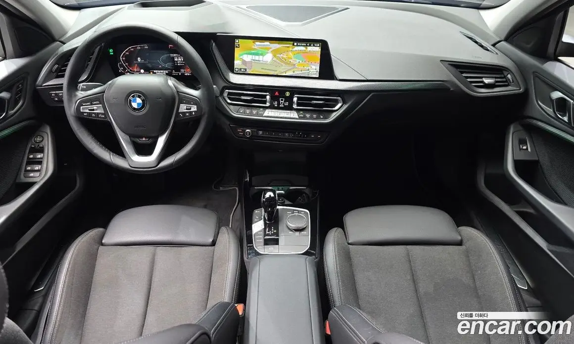 BMW 1 серия 2024 2.0 автомат (гидро), фото 10