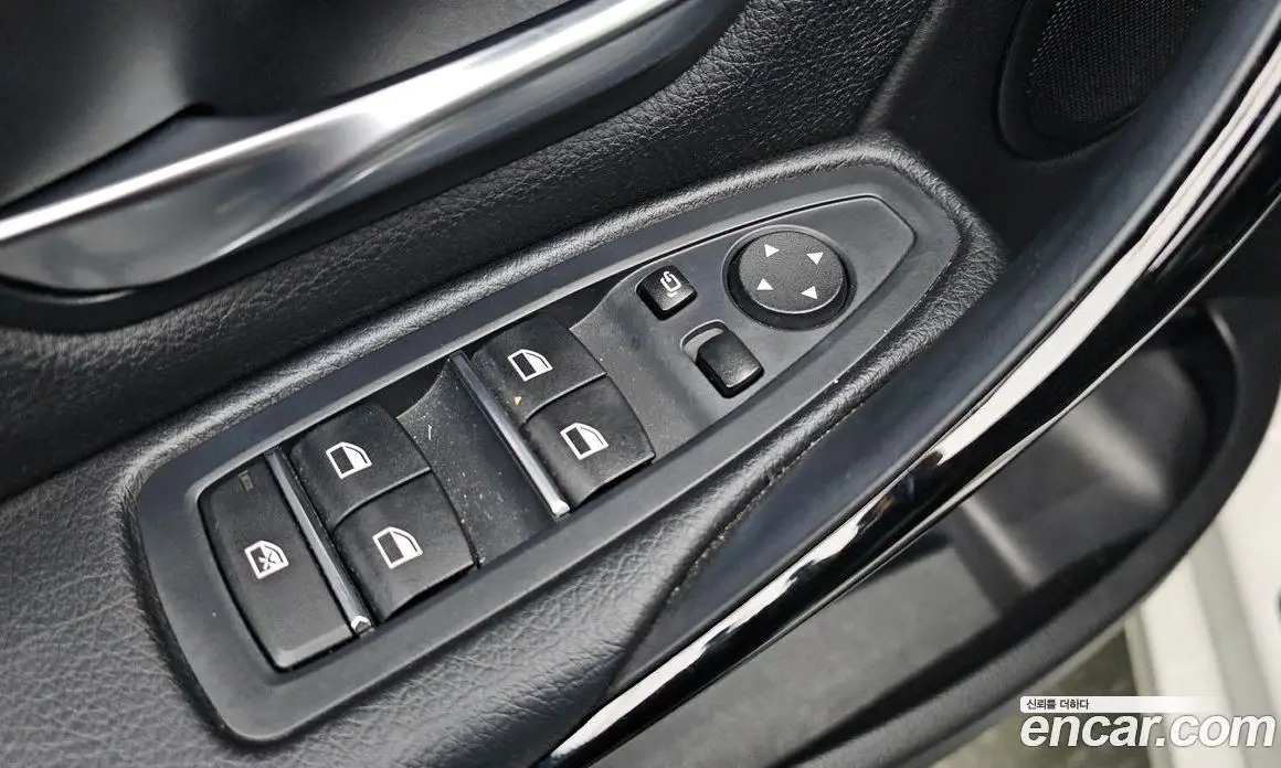 BMW 3 серия 2018 2.0 автомат (гидро), фото 19