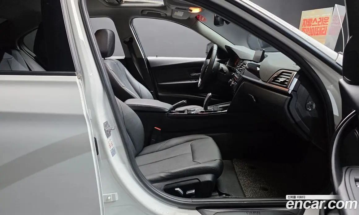 BMW 3 серия 2018 2.0 автомат (гидро), фото 16