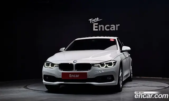 BMW 3 серия 2018 2.0 автомат (гидро), миниатюра 3