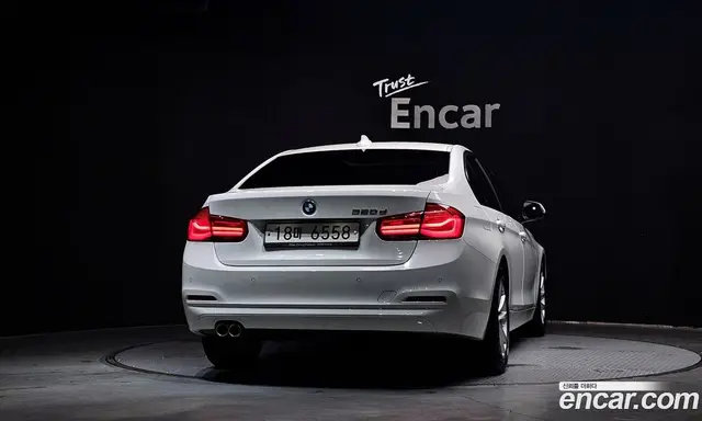 BMW 3 серия 2018 2.0 автомат (гидро), миниатюра 4