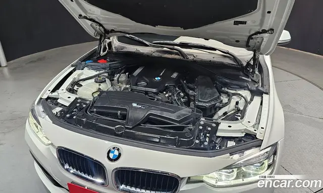 BMW 3 серия 2018 2.0 автомат (гидро), миниатюра 6