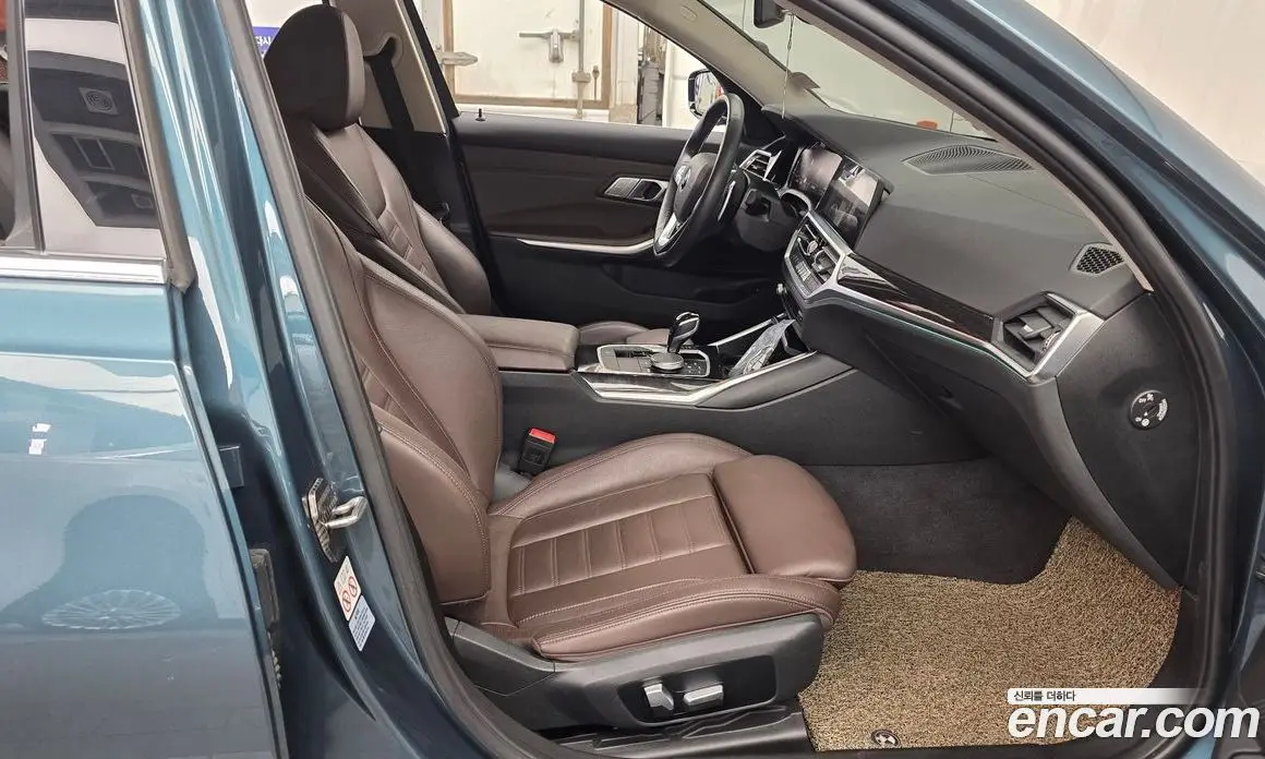 BMW 3 серия 2021 2.0 автомат (гидро), фото 16