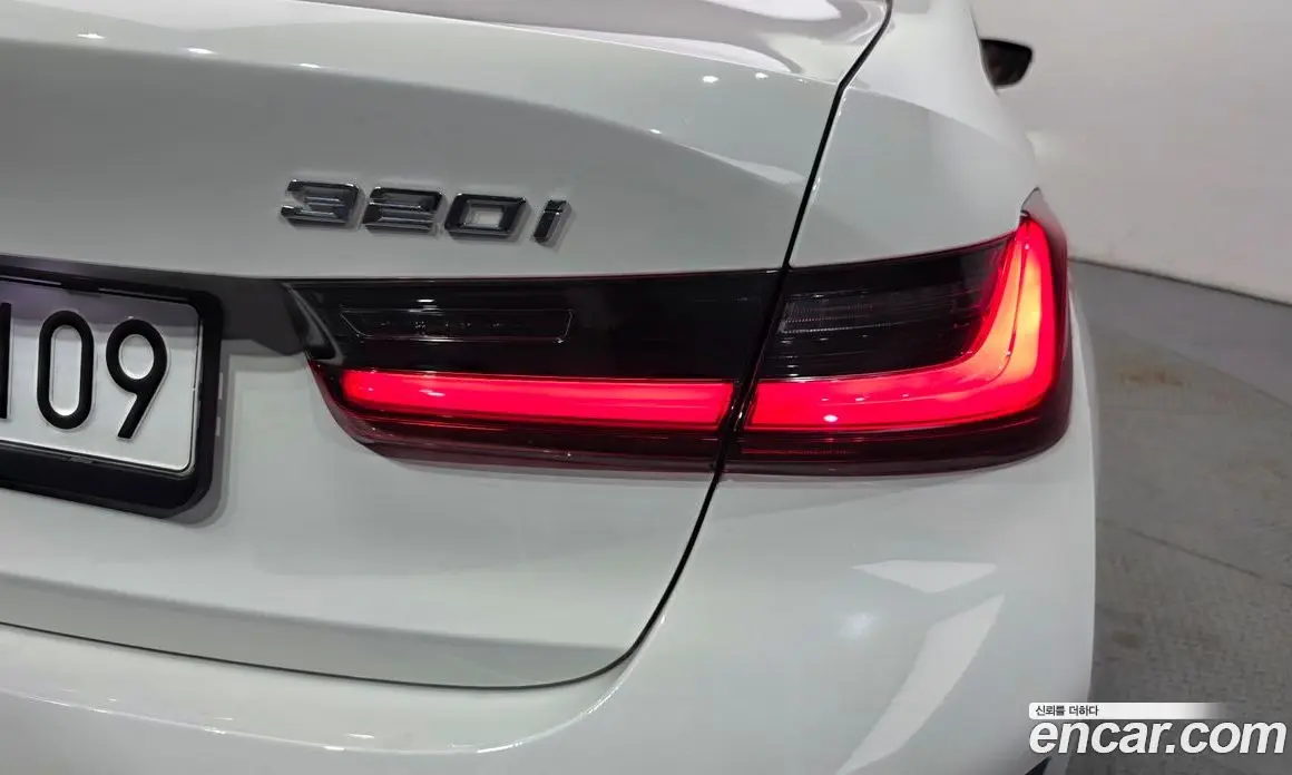 BMW 3 серия 2023 2.0 автомат (гидро), фото 8 BMW 3 серия 2023 2.0 автомат (гидро), фото 8