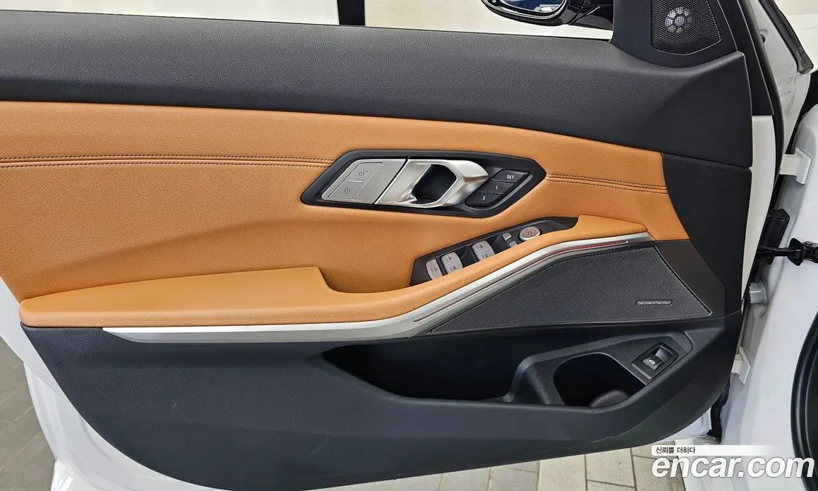 BMW 3 серия 2023 3.0 автомат (гидро), фото 14 BMW 3 серия 2023 3.0 автомат (гидро), фото 14