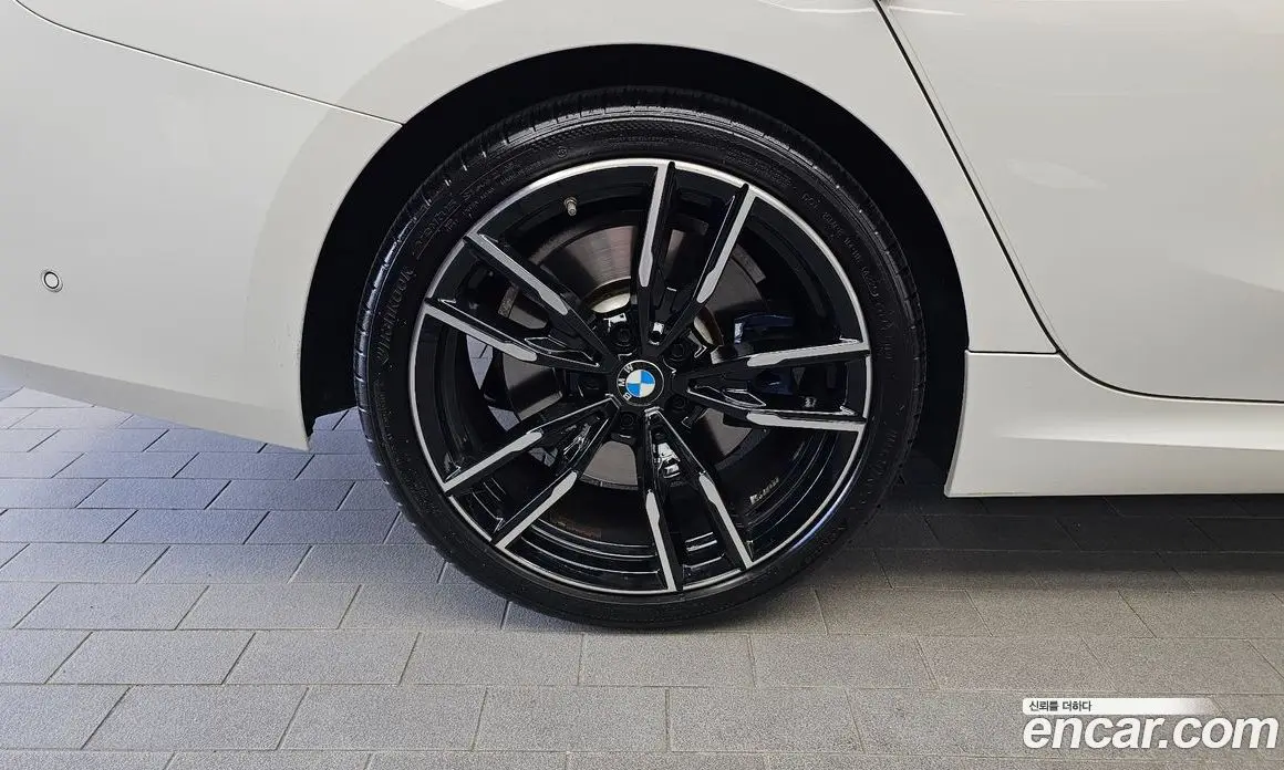 BMW 3 серия 2023 3.0 автомат (гидро), фото 5 BMW 3 серия 2023 3.0 автомат (гидро), фото 5