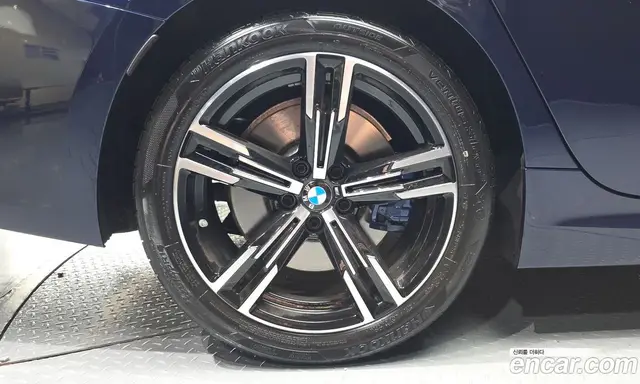 BMW 3 серия 2025 2.0 автомат (гидро), миниатюра 5 BMW 3 серия 2025 2.0 автомат (гидро), миниатюра 5
