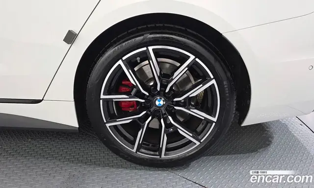 BMW 4 серия 2025 2.0 автомат (гидро), миниатюра 7 BMW 4 серия 2025 2.0 автомат (гидро), миниатюра 7
