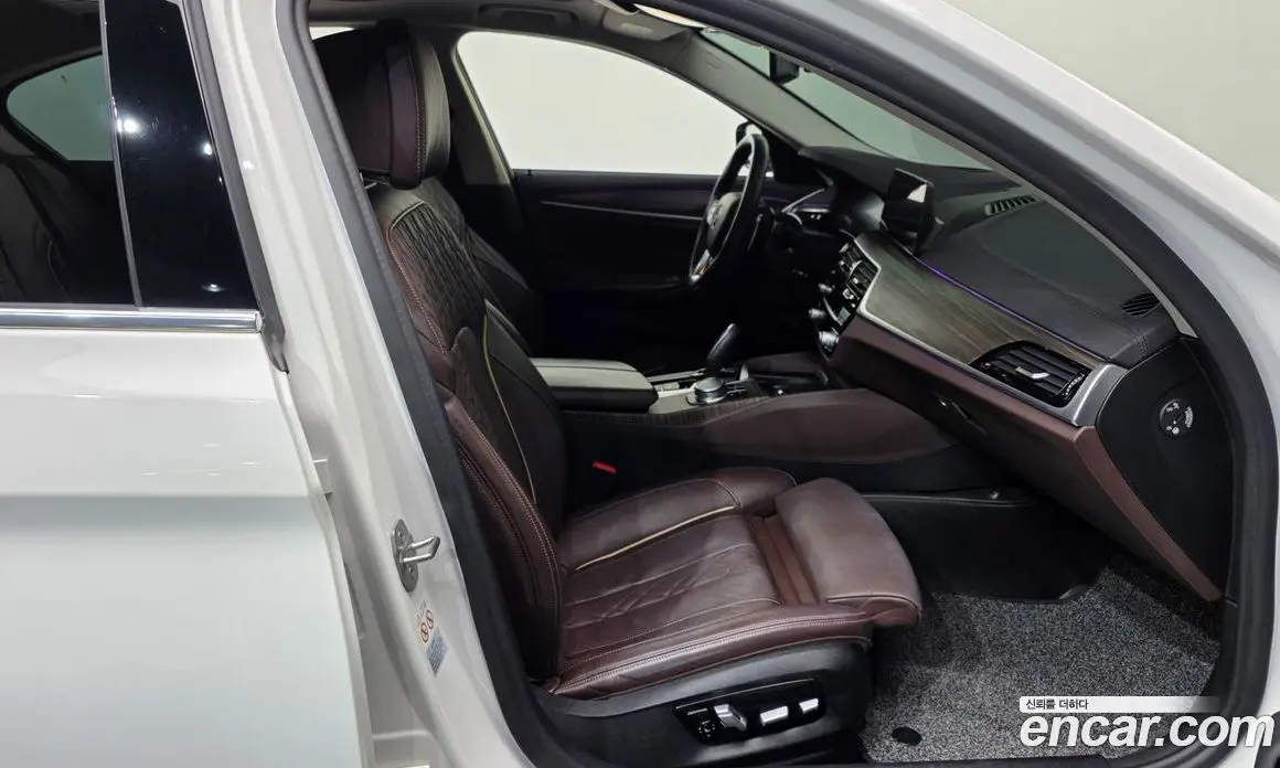 BMW 5 серия 2019 2.0 автомат (гидро), фото 17