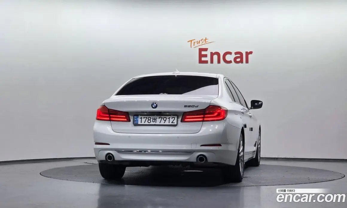 BMW 5 серия 2019 2.0 автомат (гидро), фото 4