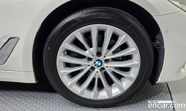 BMW 5 серия 2019 2.0 автомат (гидро), миниатюра 7