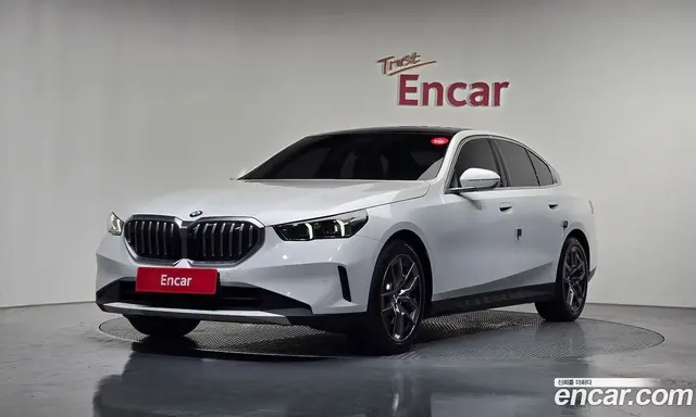 BMW 5 серия, 2023, 40 095 км