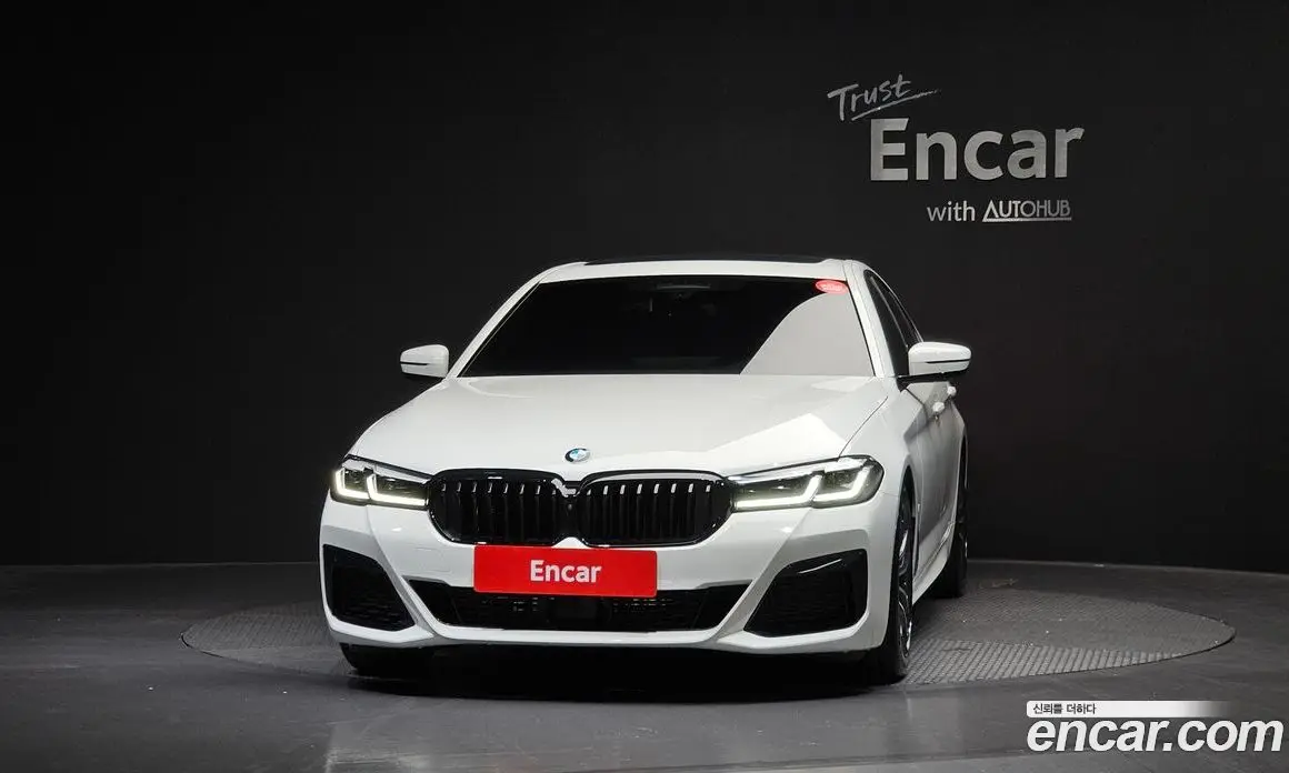BMW 5 серия 2023 2.0 автомат (гидро), фото 3