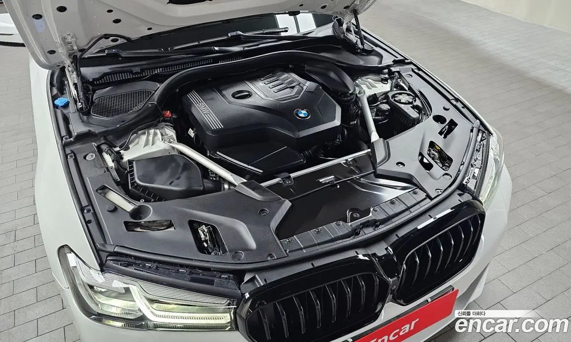 BMW 5 серия 2023 2.0 автомат (гидро), фото 6