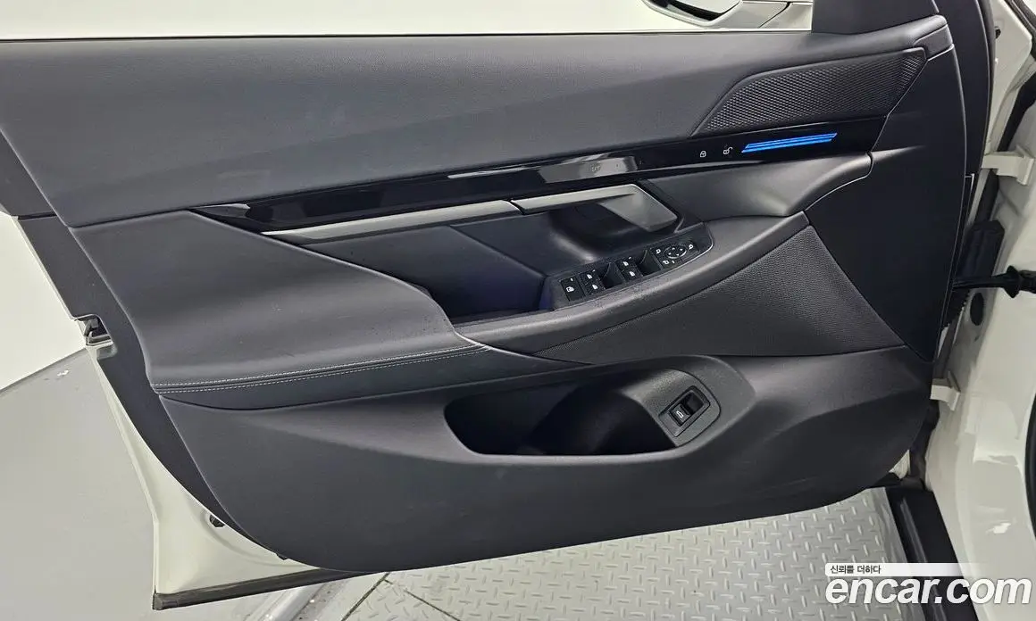 BMW 5 серия 2023 2.0 автомат (гидро), фото 13