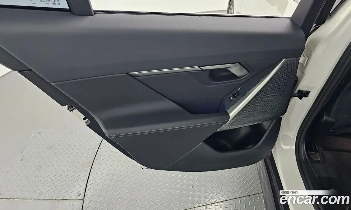 BMW 5 серия 2023 2.0 автомат (гидро), фото 14