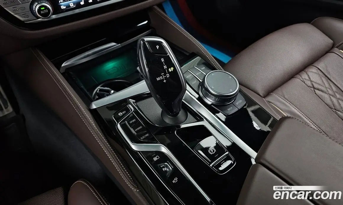 BMW 5 серия 2023 2.0 автомат (гидро), фото 12