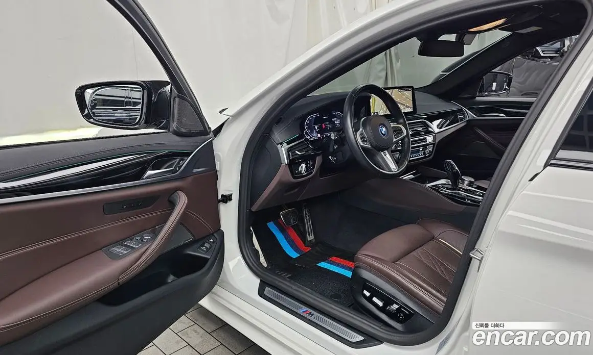 BMW 5 серия 2023 2.0 автомат (гидро), фото 13