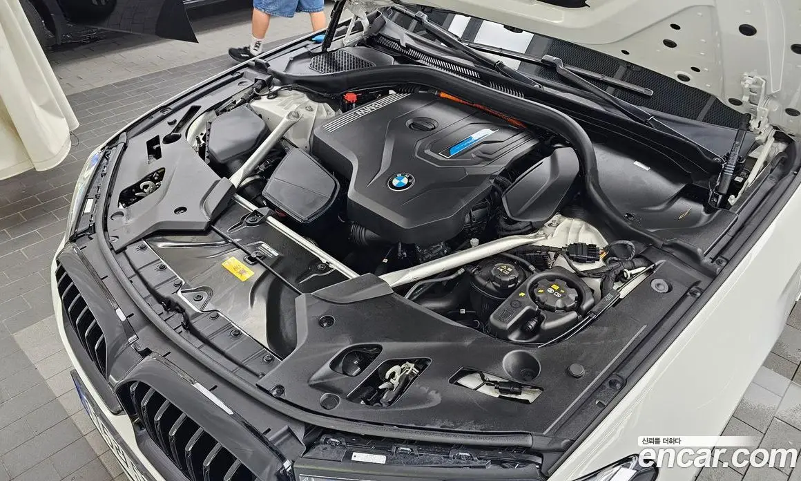 BMW 5 серия 2023 2.0 автомат (гидро), фото 6