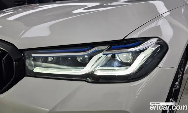 BMW 5 серия 2023 2.0 автомат (гидро), миниатюра 8