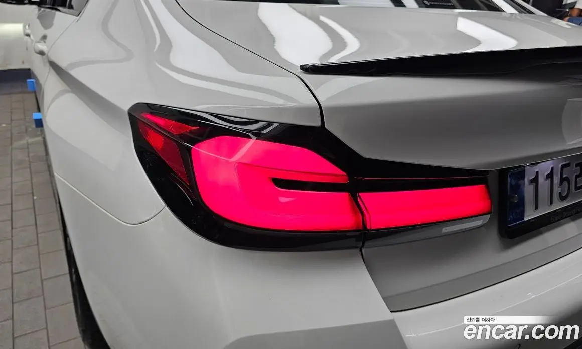 BMW 5 серия 2023 2.0 автомат (гидро), фото 9