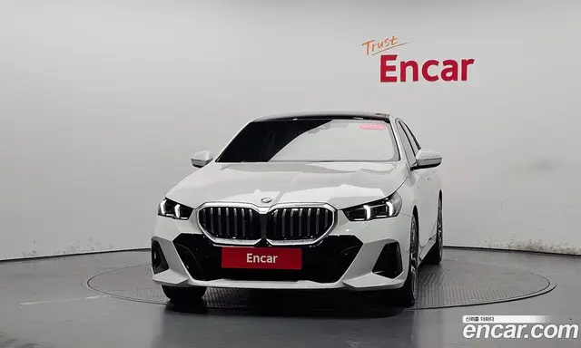 BMW 5 серия 2024 2.0 автомат (гидро), миниатюра 2 BMW 5 серия 2024 2.0 автомат (гидро), миниатюра 2