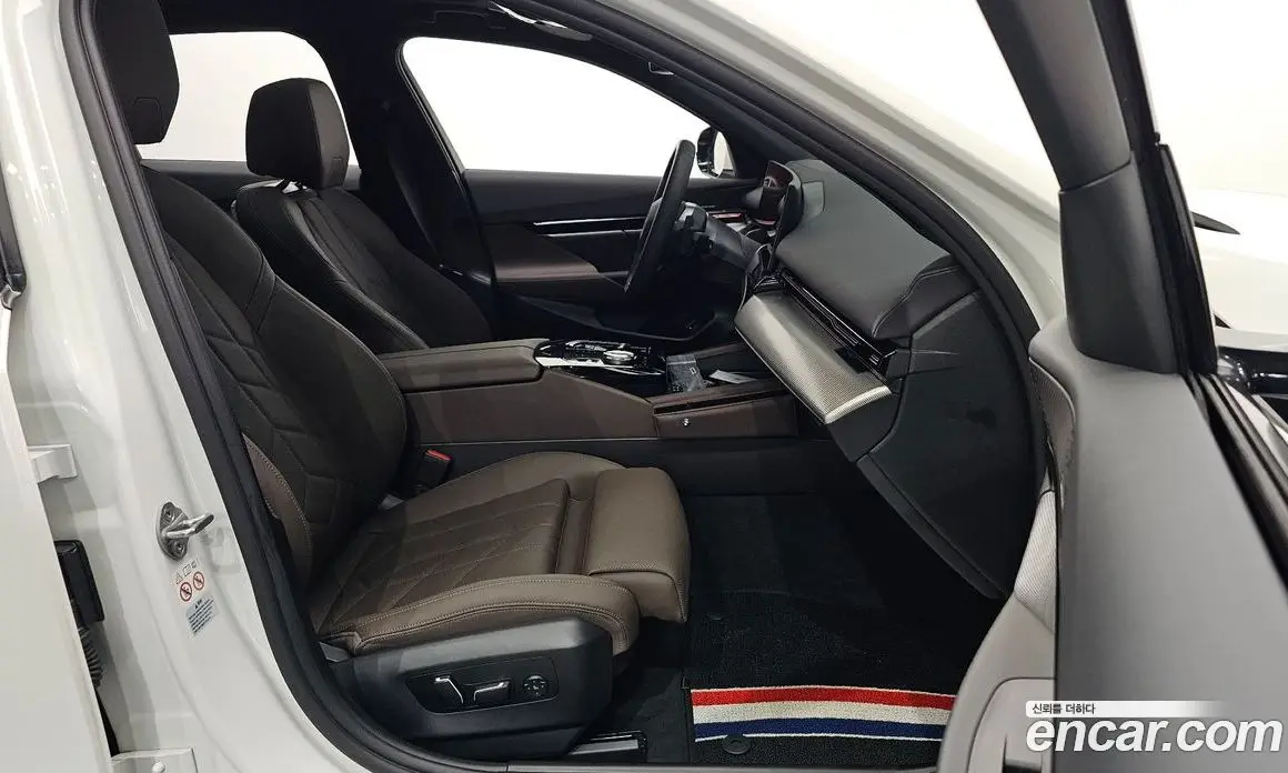 BMW 5 серия 2024 2.0 автомат (гидро), фото 15 BMW 5 серия 2024 2.0 автомат (гидро), фото 15
