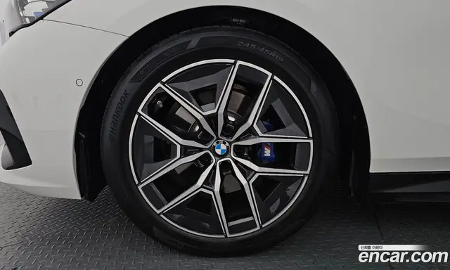 BMW 5 серия 2024 2.0 автомат (гидро), миниатюра 4 BMW 5 серия 2024 2.0 автомат (гидро), миниатюра 4