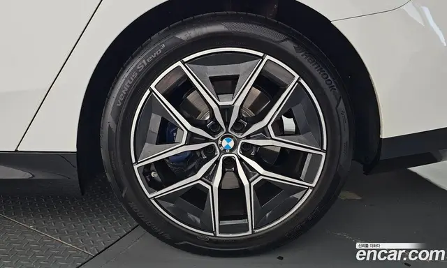 BMW 5 серия 2024 2.0 автомат (гидро), миниатюра 6 BMW 5 серия 2024 2.0 автомат (гидро), миниатюра 6