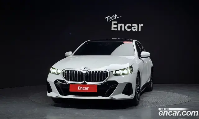 BMW 5 серия 2025 2.0 автомат (гидро), миниатюра 2 BMW 5 серия 2025 2.0 автомат (гидро), миниатюра 2