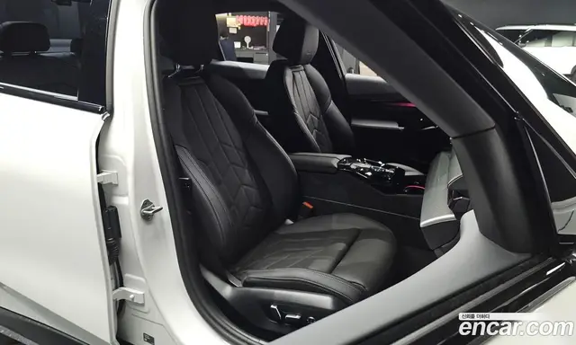BMW 5 серия 2025 2.0 автомат (гидро), миниатюра 12