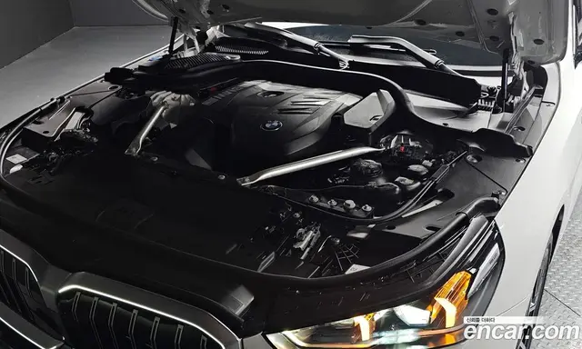 BMW 5 серия 2025 2.0 автомат (гидро), миниатюра 5 BMW 5 серия 2025 2.0 автомат (гидро), миниатюра 5