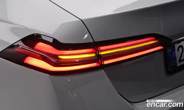 BMW 5 серия 2025 2.0 автомат (гидро), миниатюра 8 BMW 5 серия 2025 2.0 автомат (гидро), миниатюра 8