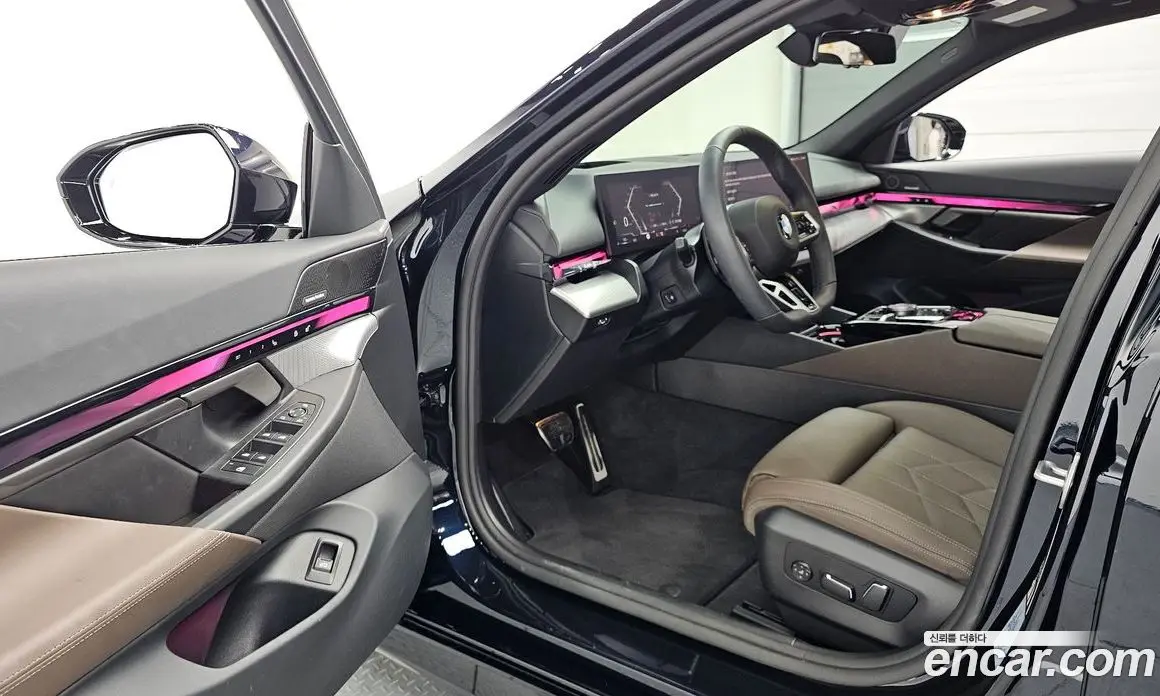 BMW 5 серия 2025 2.0 автомат (гидро), фото 13
