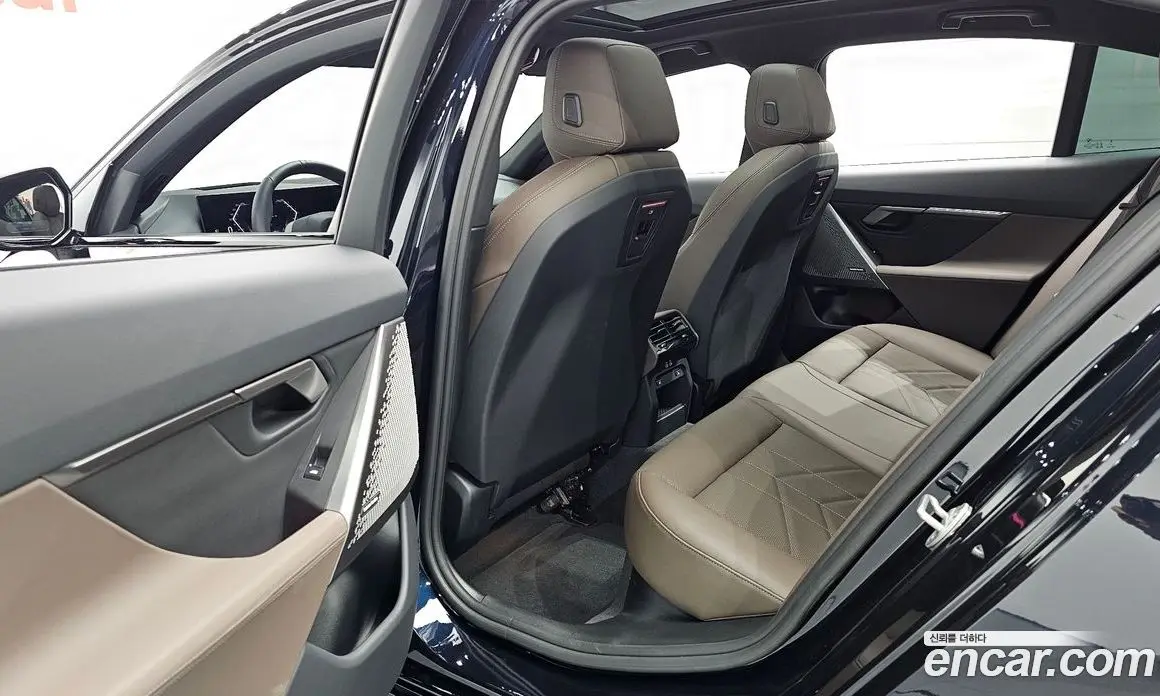 BMW 5 серия 2025 2.0 автомат (гидро), фото 16
