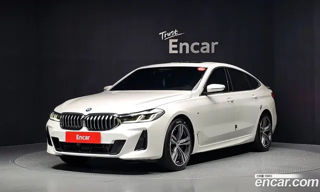 BMW 6 серия, 2023, 28 140 км