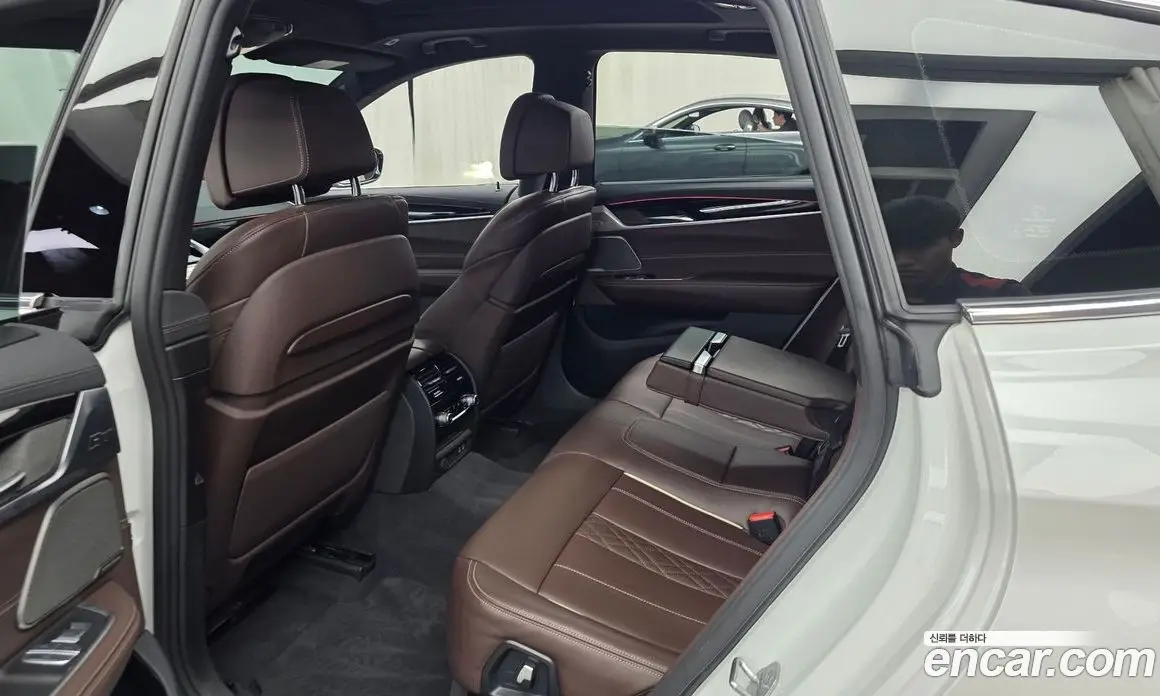 BMW 6 серия 2023 3.0 автомат (гидро), фото 16 BMW 6 серия 2023 3.0 автомат (гидро), фото 16