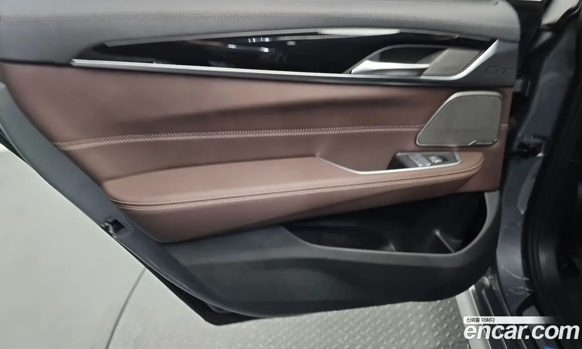 BMW 6 серия 2023 3.0 автомат (гидро), фото 15