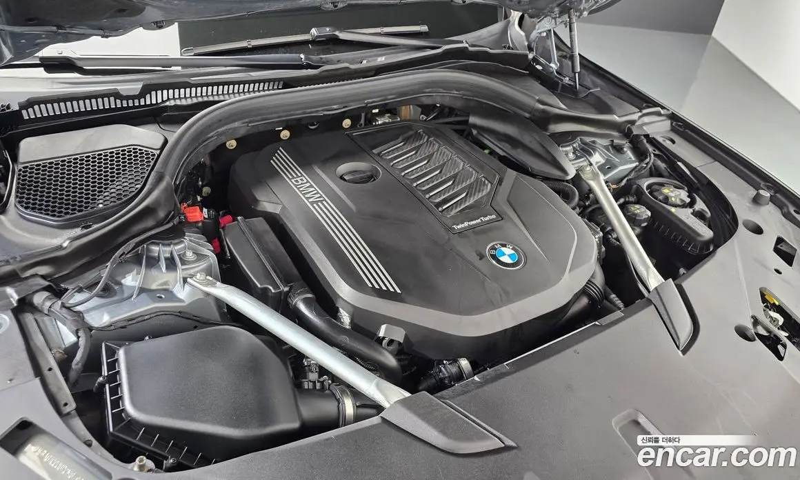 BMW 6 серия 2023 3.0 автомат (гидро), фото 6