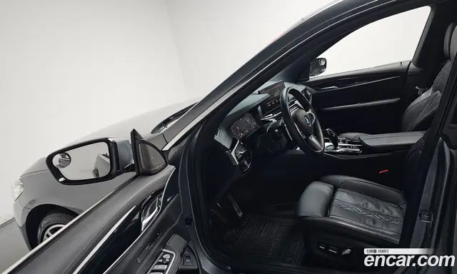 BMW 6 серия 2024 3.0 автомат (гидро), миниатюра 12