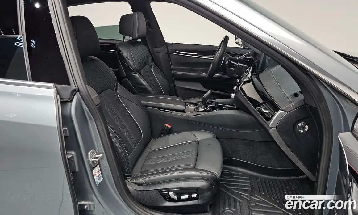 BMW 6 серия 2024 3.0 автомат (гидро), фото 15 BMW 6 серия 2024 3.0 автомат (гидро), фото 15