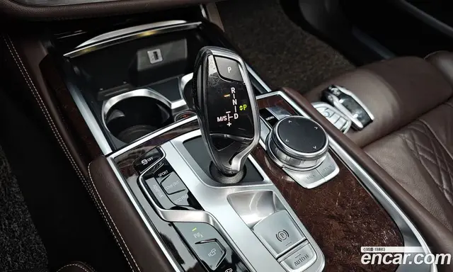 BMW 7 серия 2015 3.0 автомат (гидро), миниатюра 11