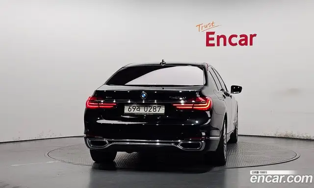 BMW 7 серия 2015 3.0 автомат (гидро), миниатюра 3