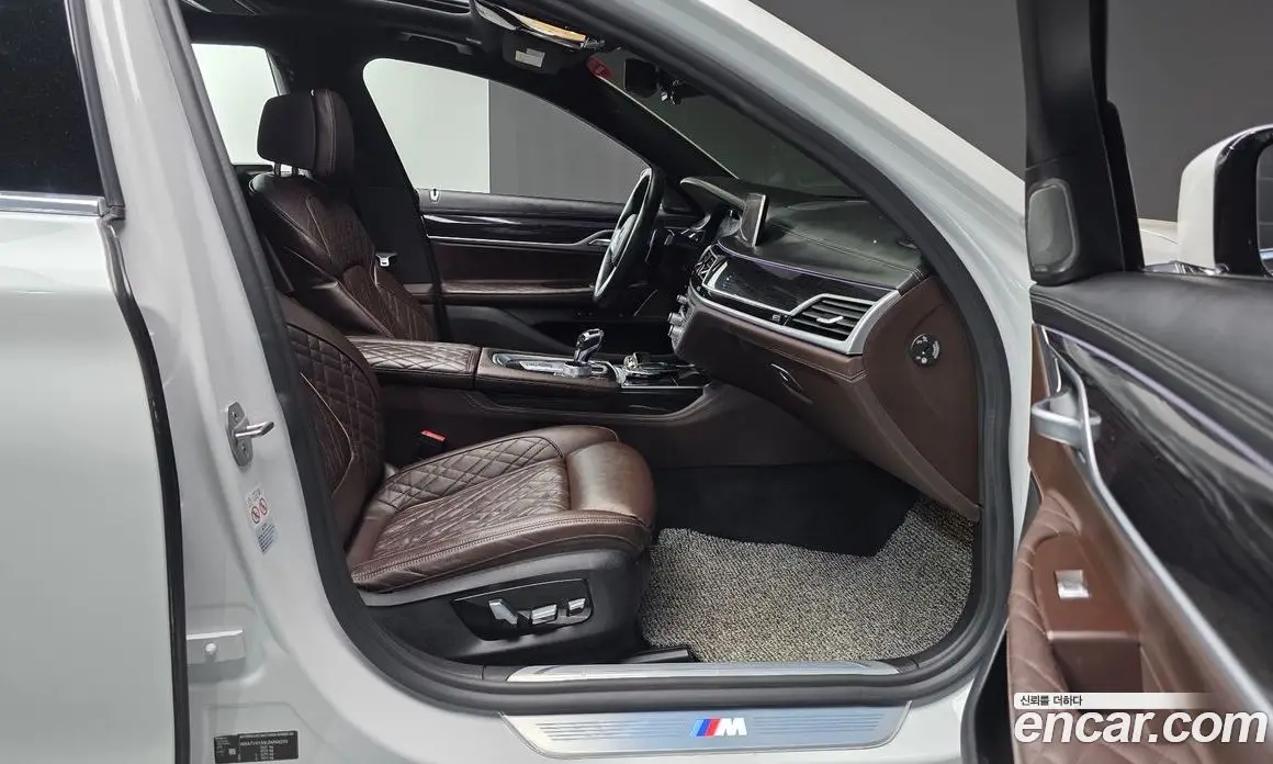 BMW 7 серия 2020 3.0 автомат (гидро), фото 17