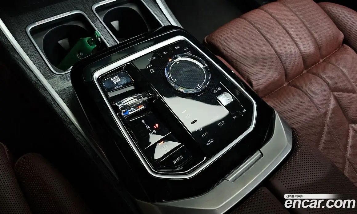 BMW 7 серия 2023 3.0 автомат (гидро), фото 11