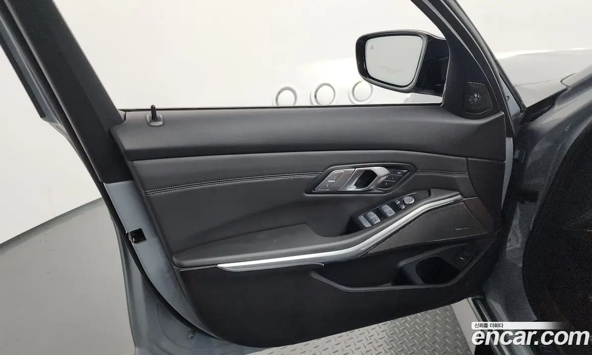 BMW M3 2024 3.0 автомат (гидро), фото 14