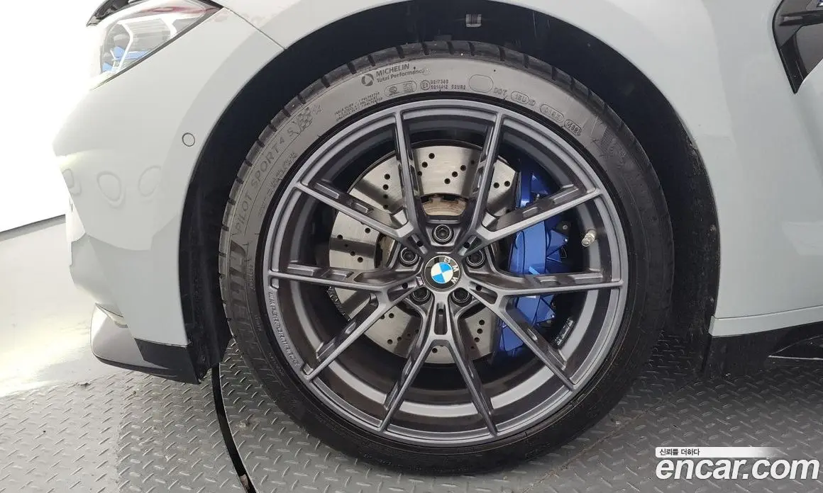 BMW M3 2024 3.0 автомат (гидро), фото 5