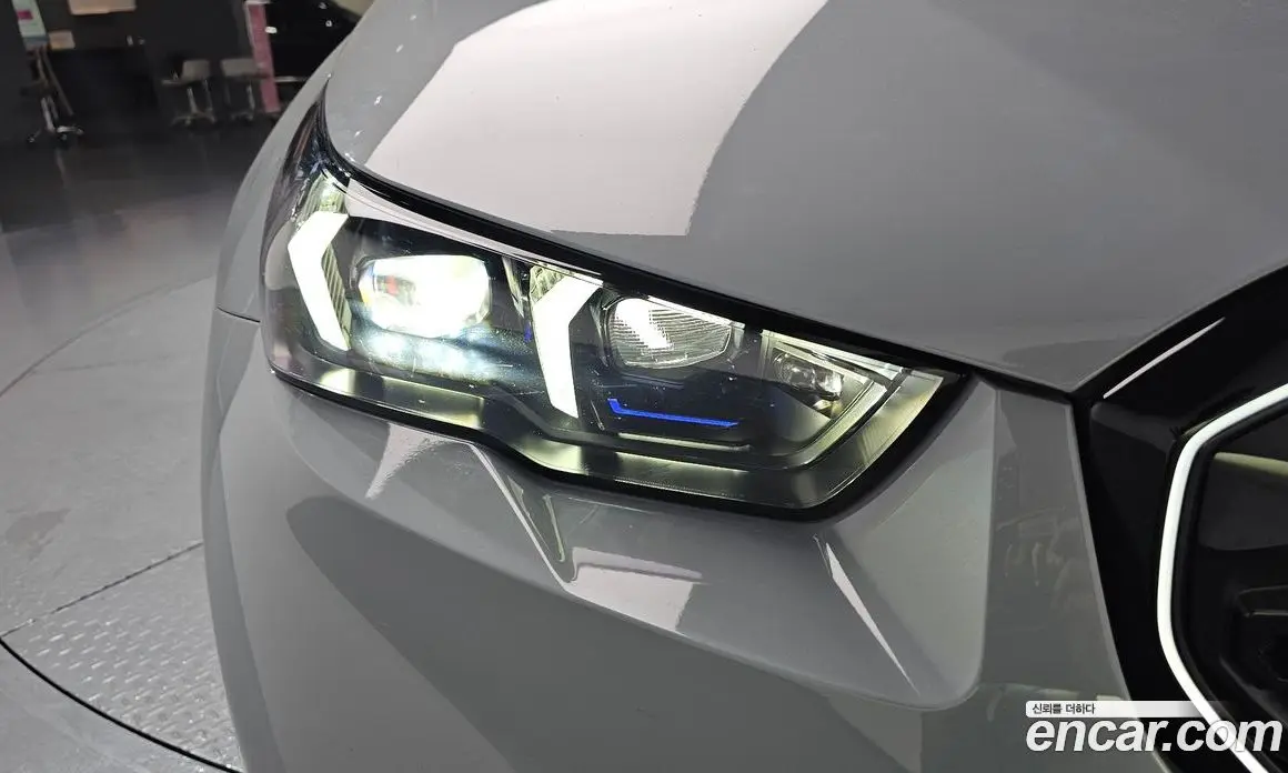 BMW M5 2025 4.4 автомат (гидро), фото 7 BMW M5 2025 4.4 автомат (гидро), фото 7